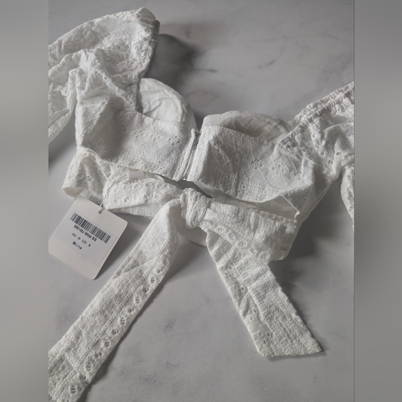 Aisha Puff Sleeve Tie Back - Picture 3 of 7